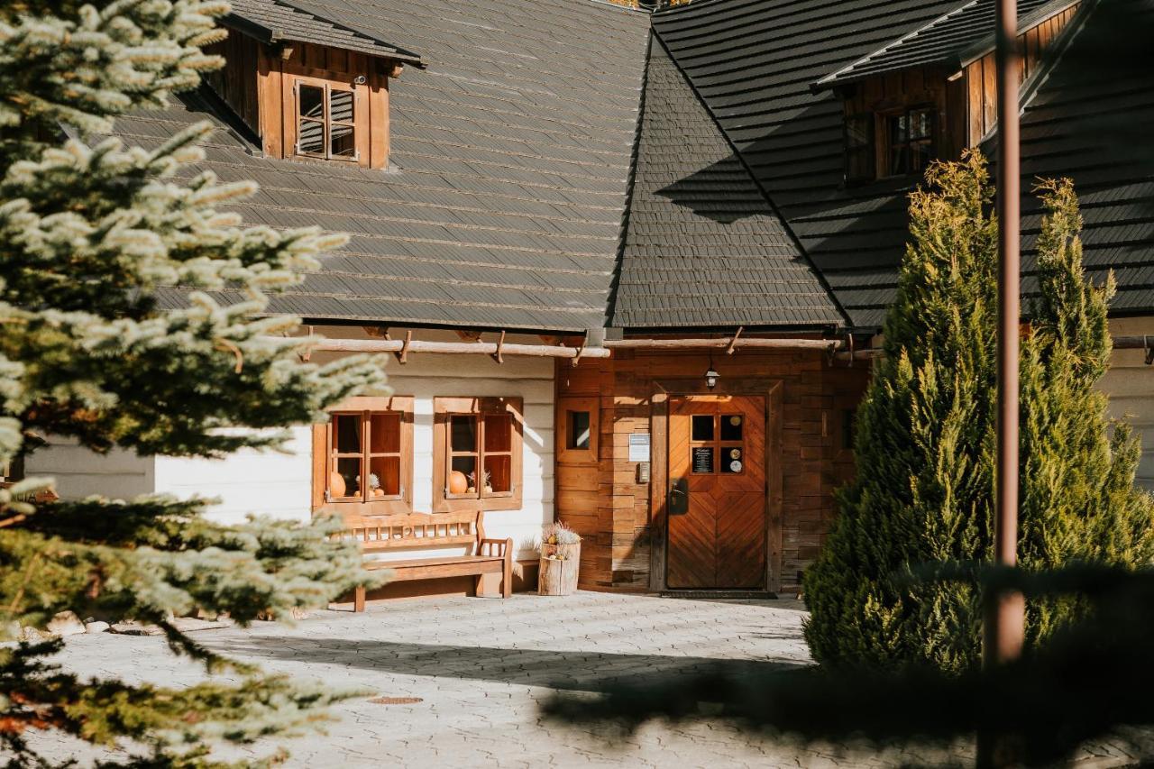 Hotel****Liptovsky Dvor Liptovsky Jan Exterior foto