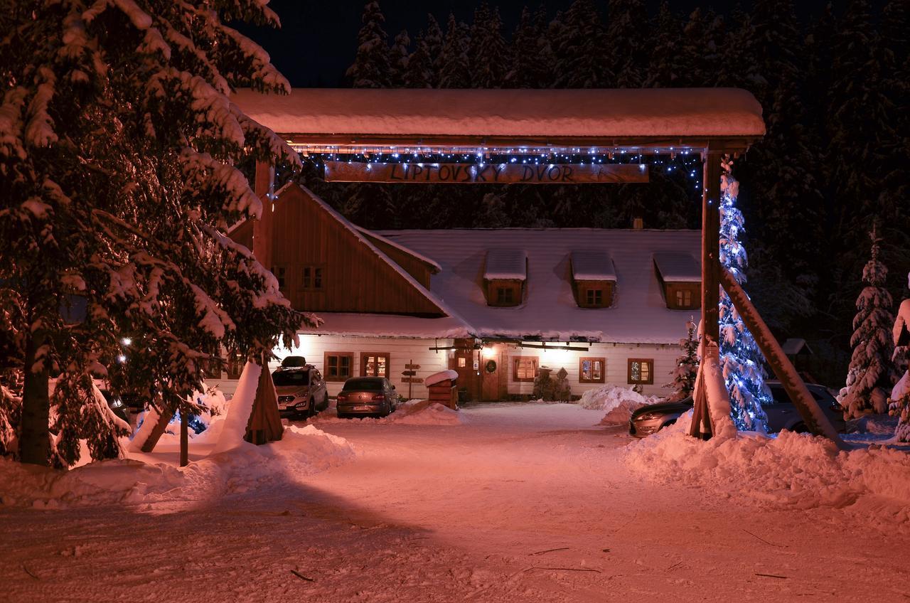 Hotel****Liptovsky Dvor Liptovsky Jan Exterior foto